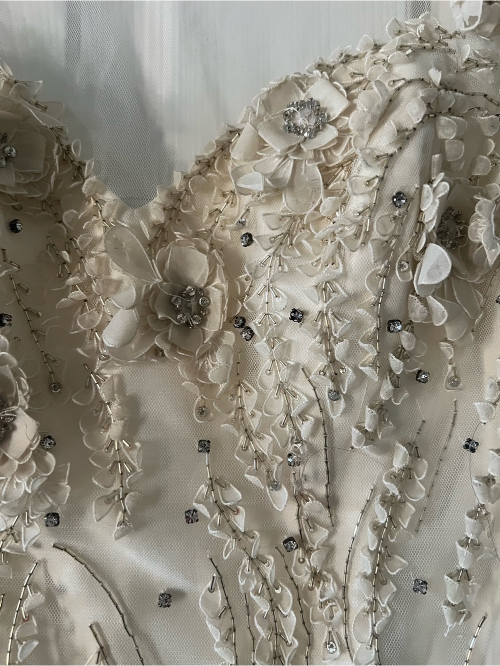 Vintage Ines Di Santo Beaded Wedding Dress with High Neck - Picture 4 of 12